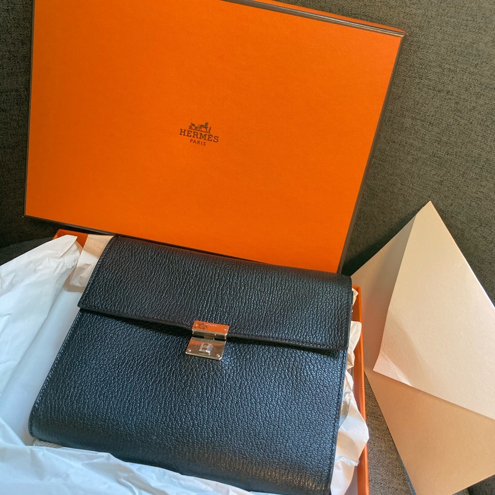 Hermes, Clic 16 wallet